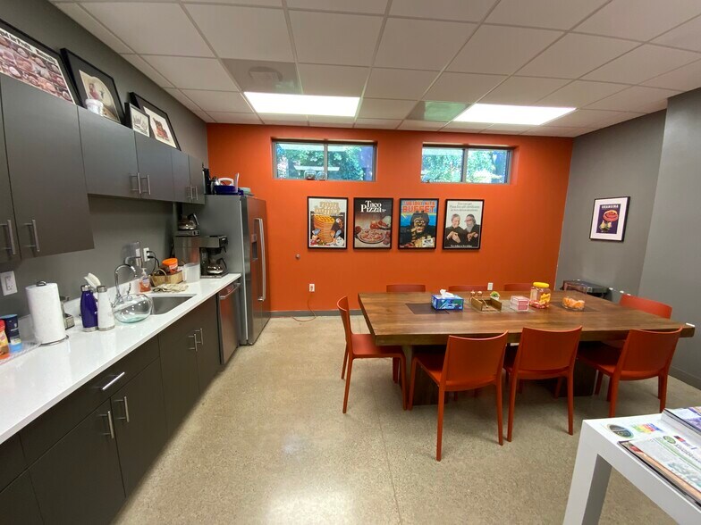 More Photos Of 3436-3500 Granite Cir, Toledo Medical For Lease