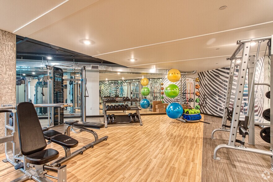 More Photos Of 2200 W Meeker St, Kent Apartments For Lease