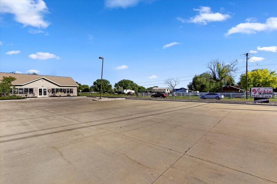 More Photos Of 3775 S 2700 W, West Haven Storefront For Sale