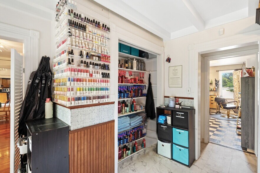 More Photos Of 3922 Cleveland Ave, Wellington Storefront Retail Office For Sale