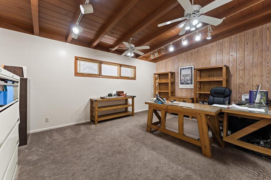 More Photos Of 5407 Andrews Hwy, Odessa Industrial For Sale