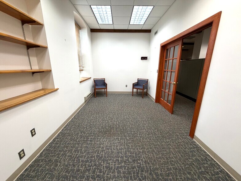 More Photos Of 22 S 2nd St, Emmaus Loft Creative Space For Lease
