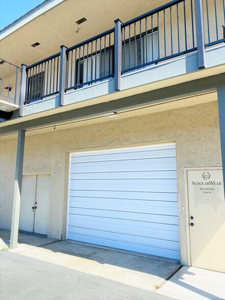 More Photos Of 12333 Saratoga Sunnyvale Rd, Saratoga Storefront Retail Office For Lease