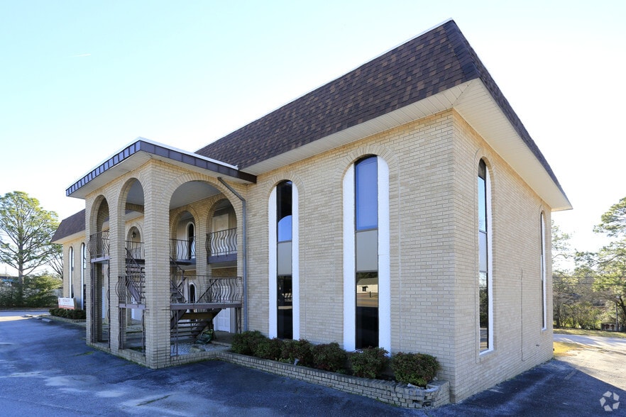 Primary Photo Of 1323 Platt Springs Rd, West Columbia Medical For Lease