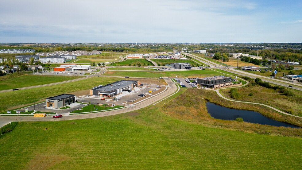 More Photos Of 3629 Sarah Pl NW, Rochester Storefront Retail Office For Lease