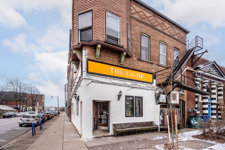 More Photos Of 212-220 Grant St, Buffalo Apartments For Lease