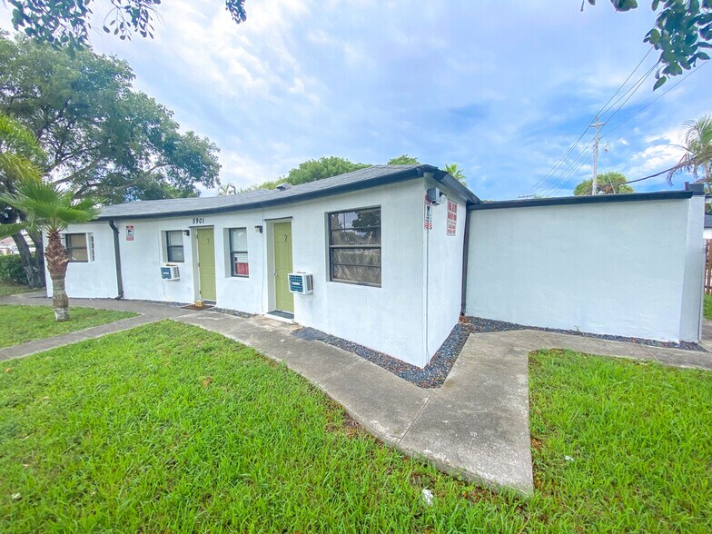 More Photos Of 5901 Broadway, West Palm Beach Apartments For Sale