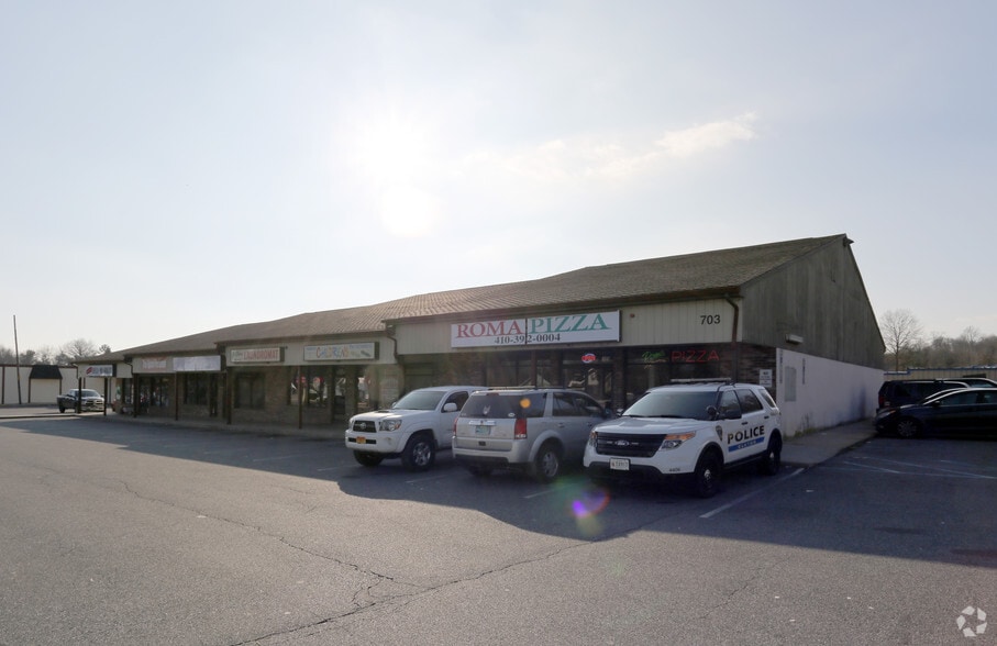 More Photos Of 703 N Bridge St, Elkton Storefront For Lease