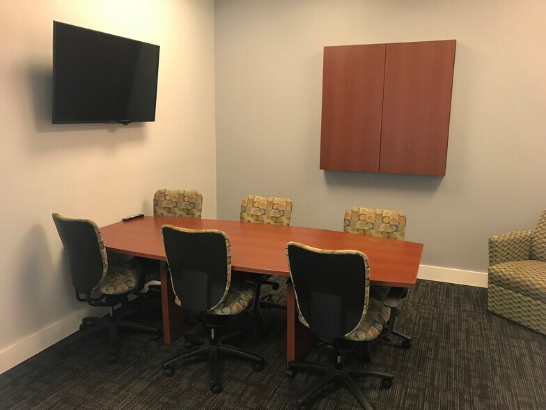 More Photos Of 3662 Flakes Mill Rd, Decatur Office For Lease