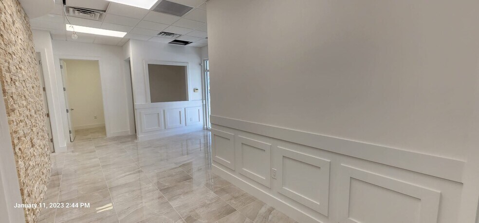 More Photos Of 540 NW University, Port Saint Lucie Office Residential For Sale