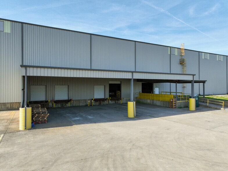 More Photos Of 2870 River Rd, Hawesville Land For Lease