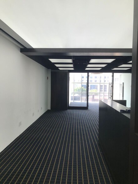 More Photos Of 136-33 37th Ave, Flushing Medical For Sale