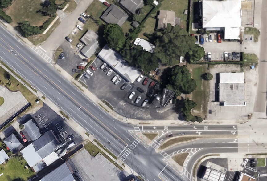 More Photos Of 4401 Edgewater Dr, Orlando Freestanding For Lease