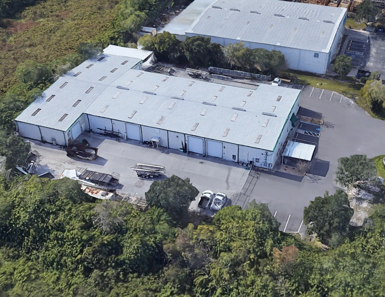 More Photos Of 8813 Venture Cv, Temple Terrace Warehouse For Lease