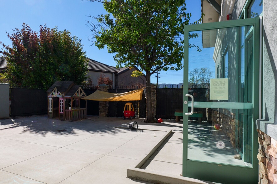 More Photos Of 26770 Ynez Ct, Temecula Loft Creative Space For Sale