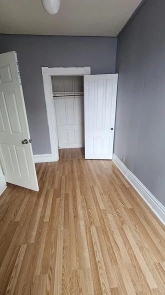 More Photos Of 24 2nd Ave, Troy Apartments For Sale