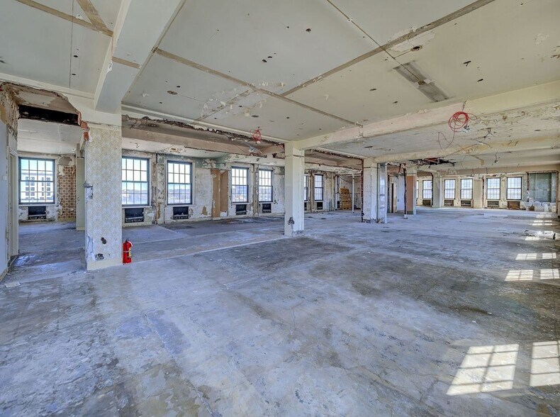 More Photos Of 243 Main St, Hackensack Loft Creative Space For Sale