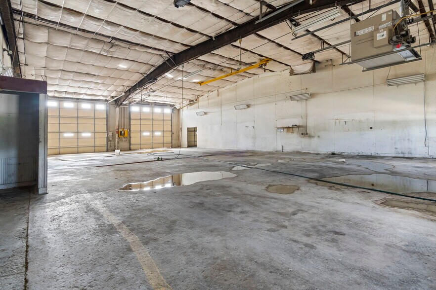 More Photos Of 825 MO-59, Carthage Industrial For Lease