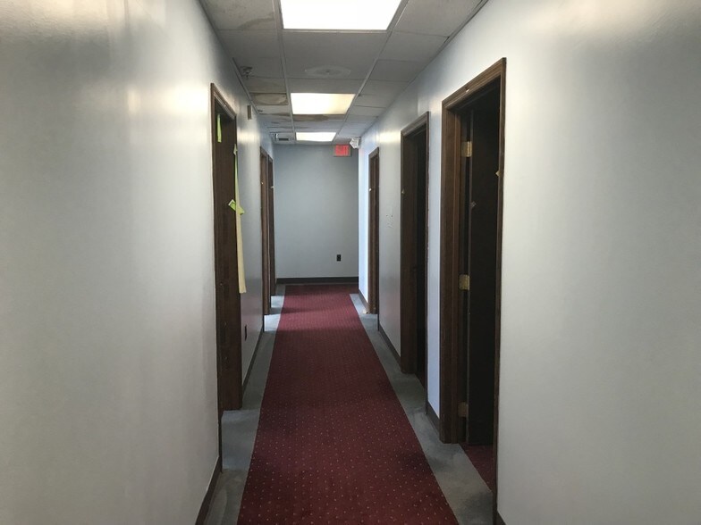 More Photos Of 131 N Hedges St, Dayton Warehouse For Sale