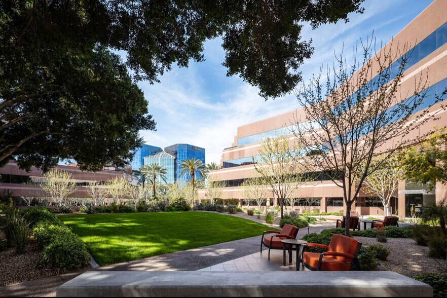 More Photos Of 426 N 44th St, Phoenix Unknown For Lease