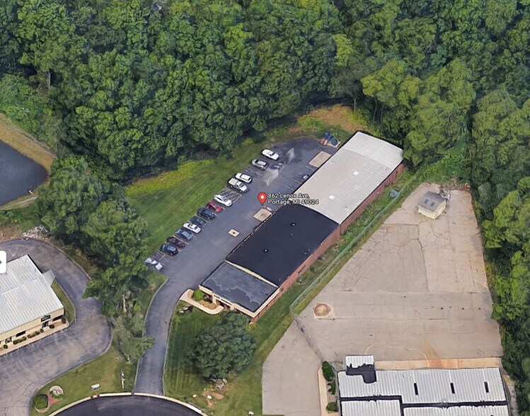 More Photos Of 862 Lenox Ave, Portage Manufacturing For Sale
