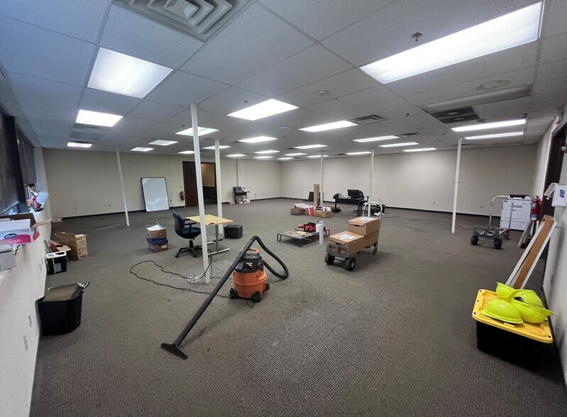 More Photos Of 4th & Pacific Ave @ Pacific Ave, West Pittston Warehouse For Sale