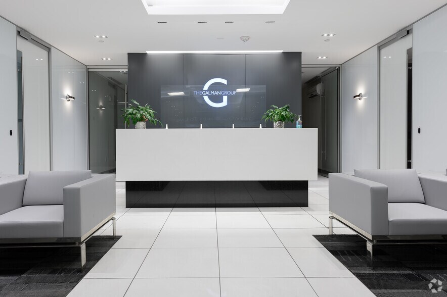 More Photos Of 261 Old York Rd, Jenkintown Medical For Lease