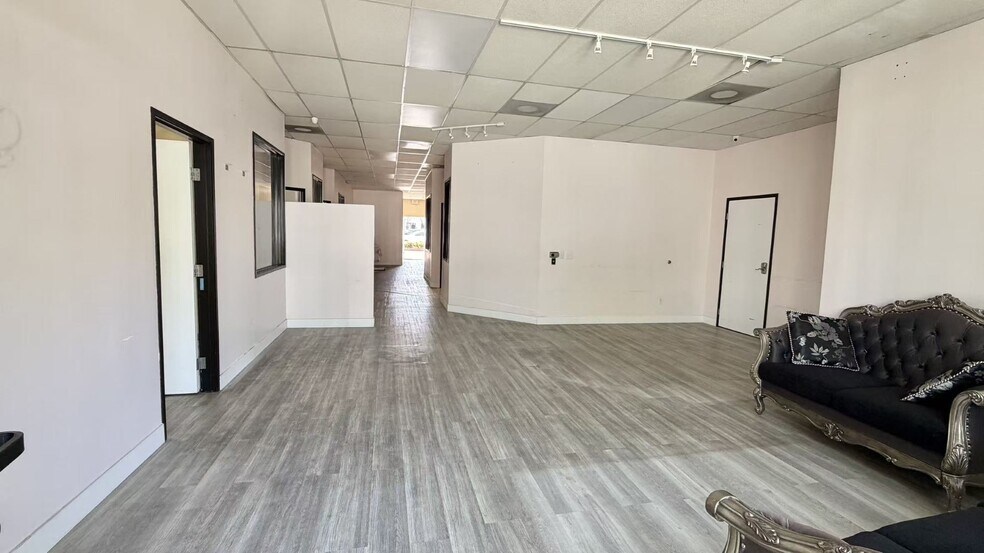 More Photos Of 18611 Gale Ave, City of Industry Medical For Lease