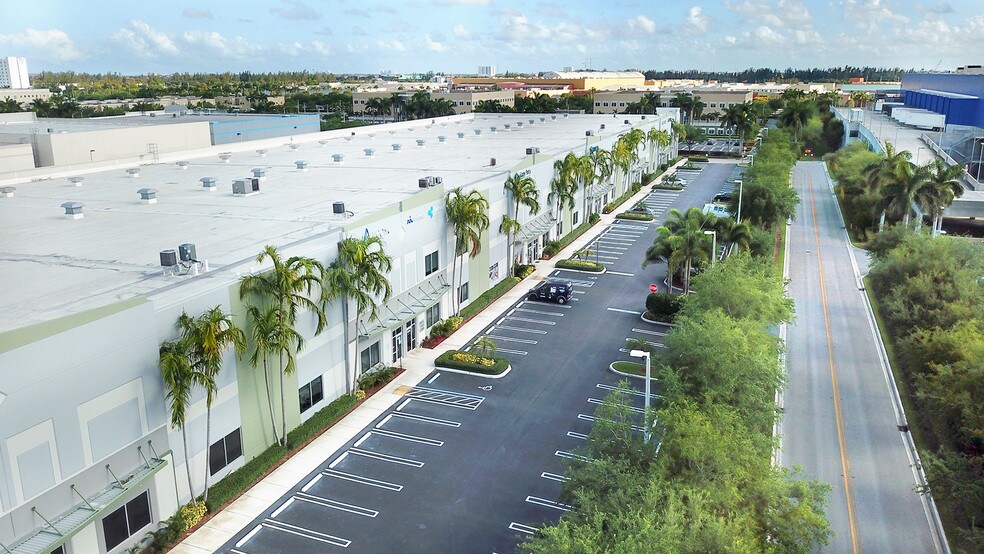 More Photos Of 2005-2185 NW 115th Ave, Miami Manufacturing For Lease