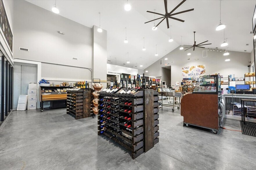 More Photos Of 2130 Stone Rd, Cape Charles Restaurant For Sale