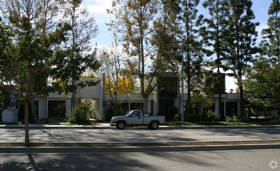 More Photos Of 554 E Foothill Blvd, San Dimas Office For Lease