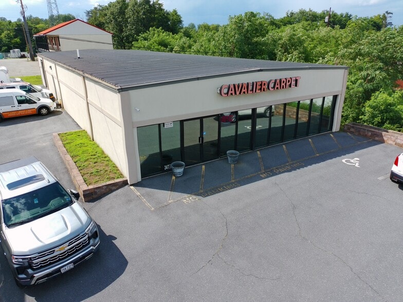More Photos Of 8707 S Seminole Trl, Ruckersville Freestanding For Sale