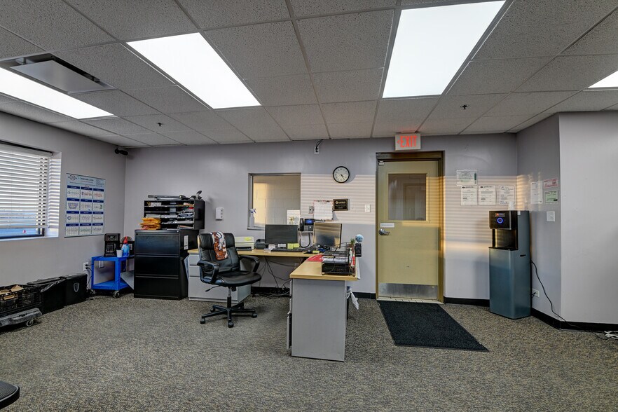 More Photos Of 1 Crazy Fresh Pl, Pueblo Food Processing For Sale