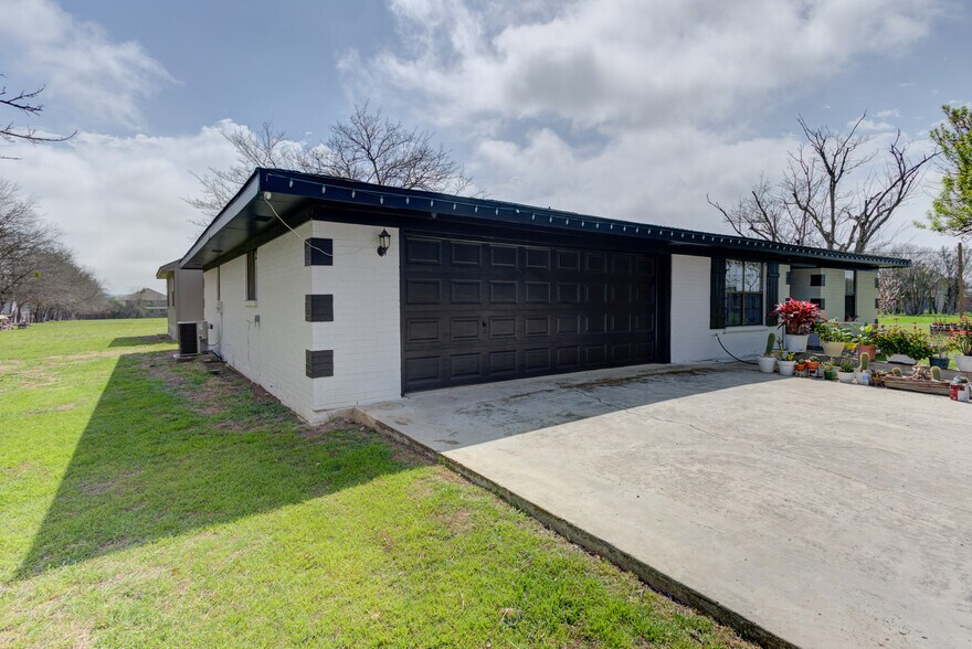 More Photos Of 2911 Morningside Dr, New Braunfels Land For Sale
