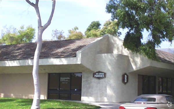 Primary Photo Of 2412 N Ponderosa Dr, Camarillo Medical For Sale