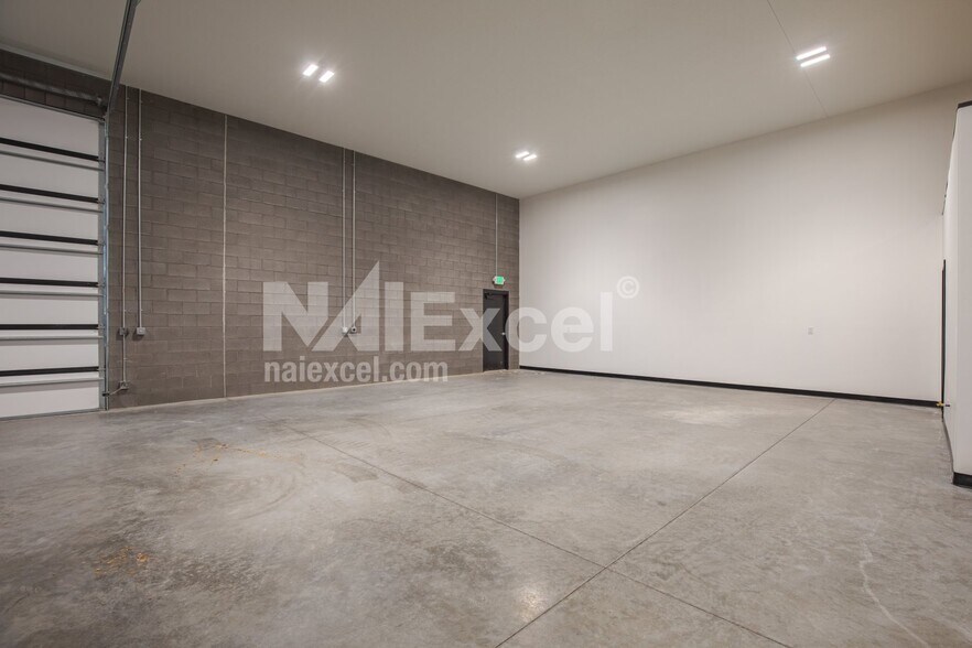 More Photos Of 690 N 5400 W, Cedar City Warehouse For Sale