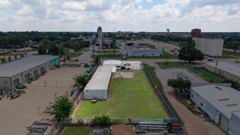 More Photos Of 1011 Katyland Dr, Katy Land For Sale