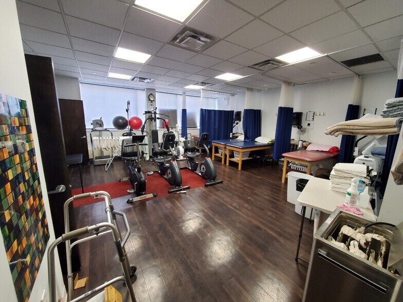 More Photos Of 139-149 Centre St, New York Medical For Sale