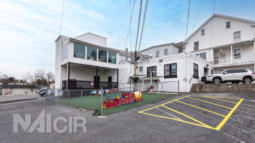 More Photos Of , Harrisburg Unknown For Sale