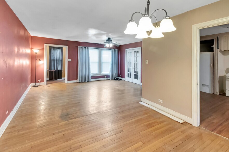 More Photos Of 1005 Macarthur St, Victoria Apartments For Sale