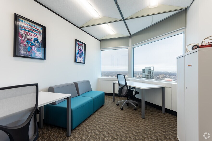 More Photos Of 10180 101 St NW, Edmonton Coworking Space