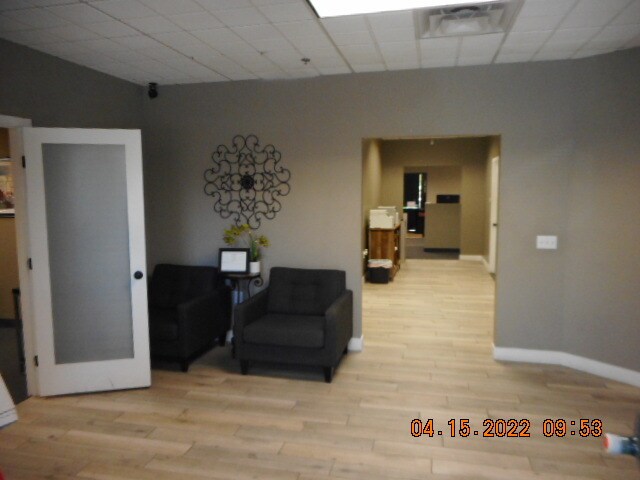 More Photos Of 10265 W Camelback Ave, Phoenix Office For Lease