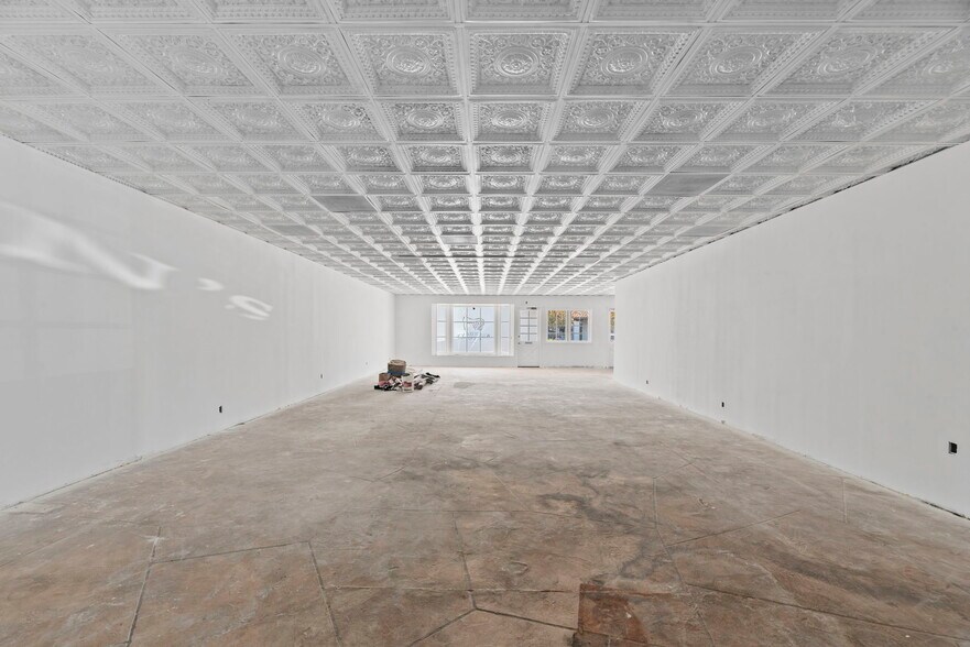 More Photos Of 30313-30317 Canwood St, Agoura Hills Unknown For Lease