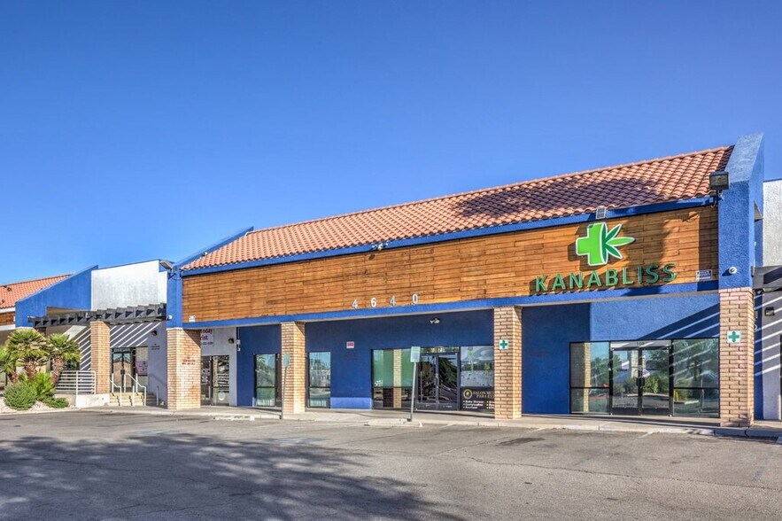 More Photos Of 4640 E Flamingo Rd, Las Vegas Storefront Retail Office For Lease