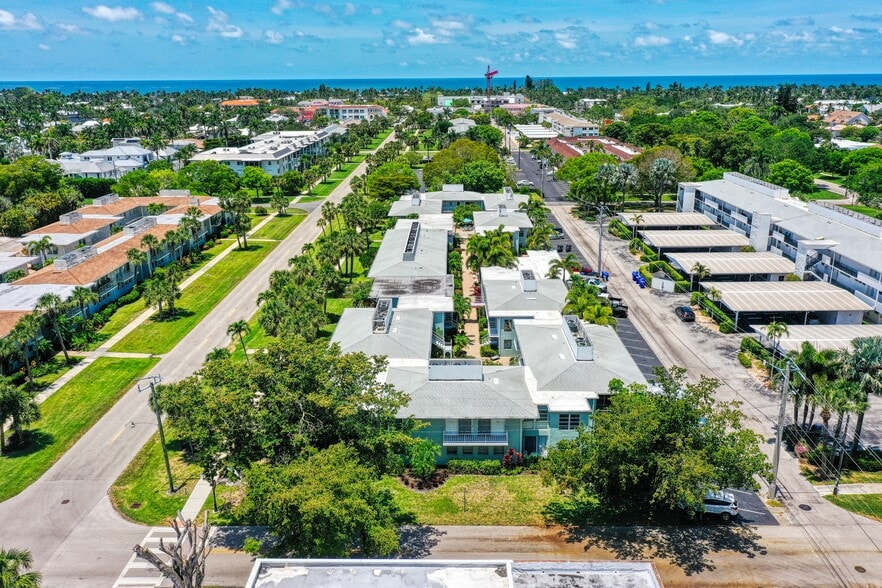 More Photos Of 601-687 12th Ave S, Naples Land For Sale