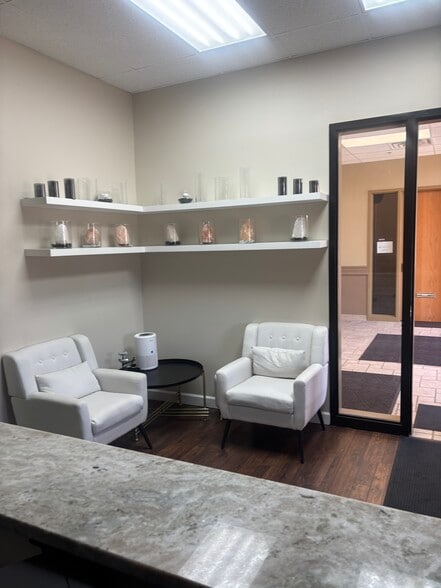 More Photos Of 24001 Orchard Lake Rd, Farmington Hills Medical For Sale