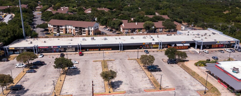 More Photos Of 900 E Braker Ln, Austin Unknown For Lease