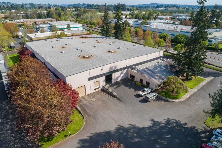 More Photos Of 12475 SW Herman Rd, Tualatin Manufacturing For Lease