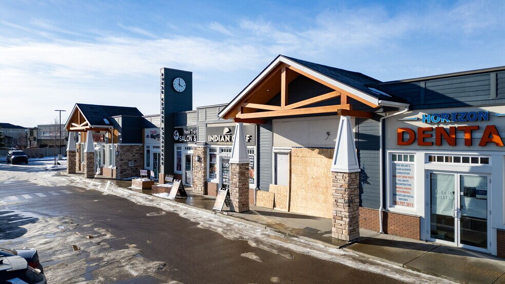 More Photos Of 3142 142 St NW, Edmonton Storefront For Lease