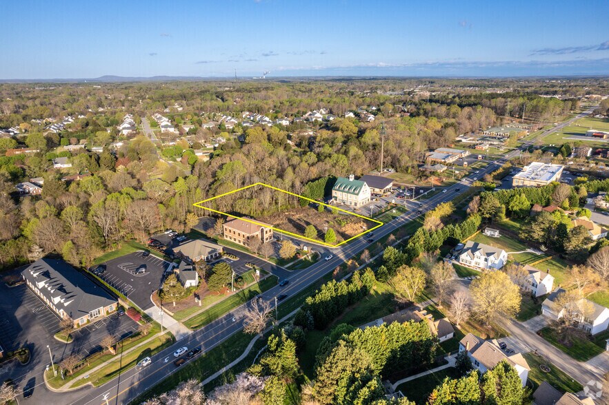 More Photos Of 520 Williamson Rd, Mooresville Land For Sale